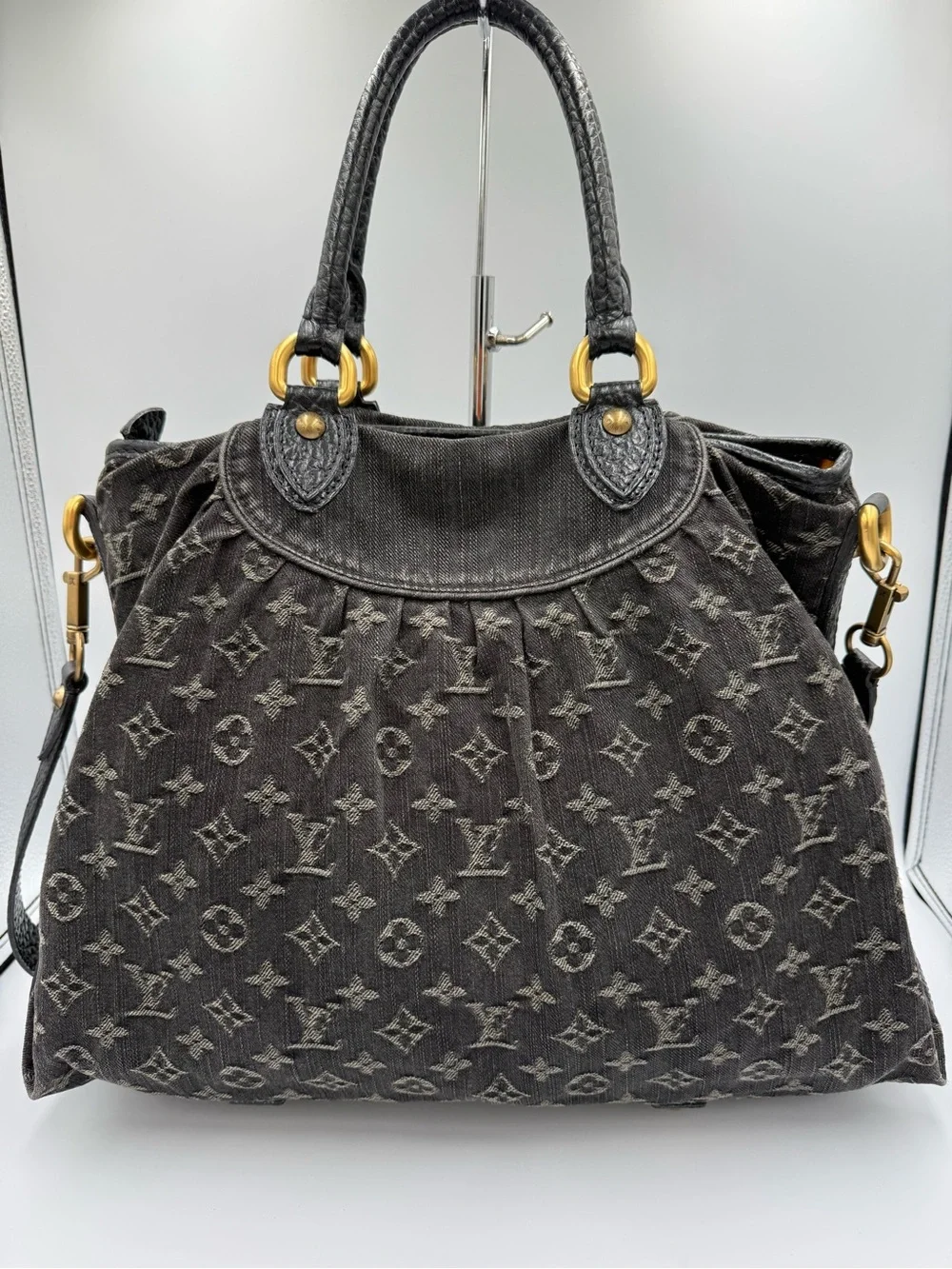 Louis Vuitton Black Monogram Denim Neo Cabby Tote with Detachable CB Strap - Picture 3 of 14